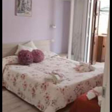 Appartamento Francy カステッランマーレ・デル・ゴルフォ 部屋 写真