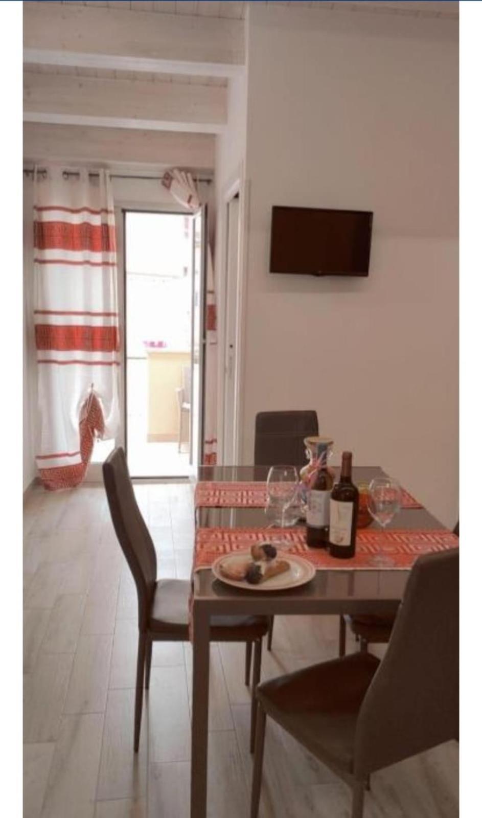 Appartamento Francy カステッランマーレ・デル・ゴルフォ 部屋 写真